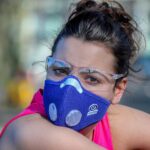 Jak pozyskuje się olejki aromatyczne z roślin?