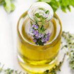 Jak używać olejków eterycznych na zapalenie stawów?